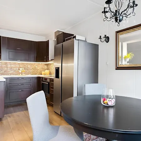 Leilighet Stylish & Modern Apartment, In Centre ! *